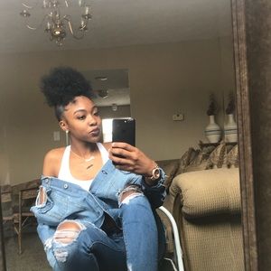 Meet your Posher, Jekaelah